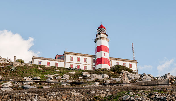 Faro en cabo Silleiro de Oia y Baiona